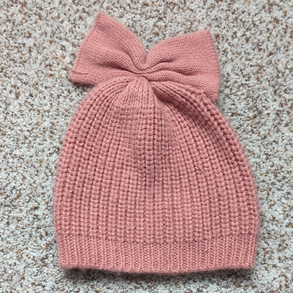 Old Navy Pink Knitted Bow Hat